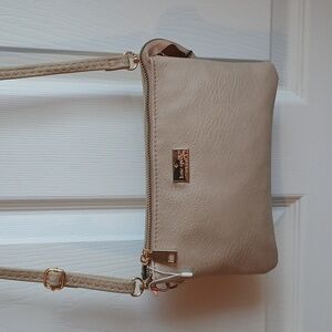 Kate Spade Cream Crossbody,never Used